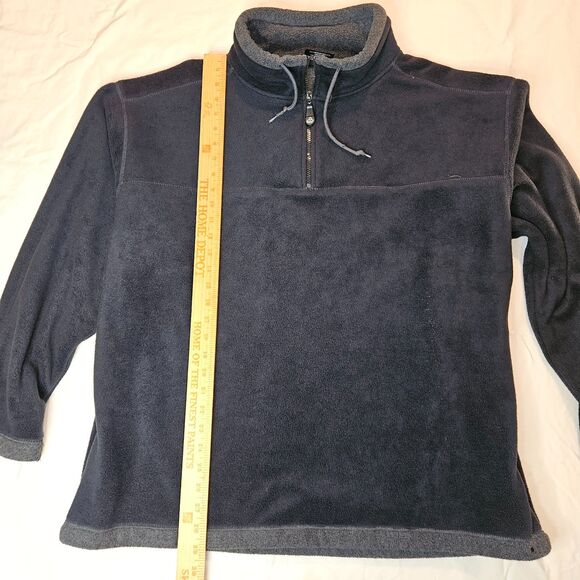 Avalanche Performance Black and Gray Fleece Sweater Pullover Size Large - Picture 2 of 6